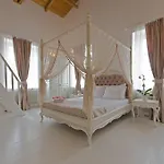Hotel Roka